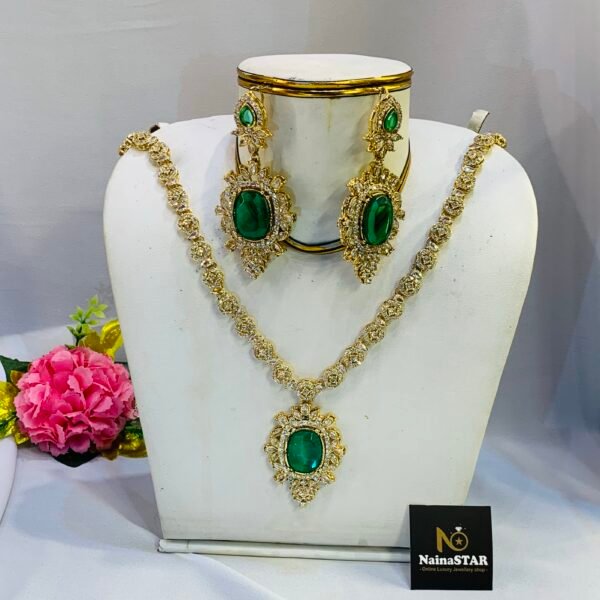 Kundon Mala With Earrings Jewellery Set Online in Pakistan